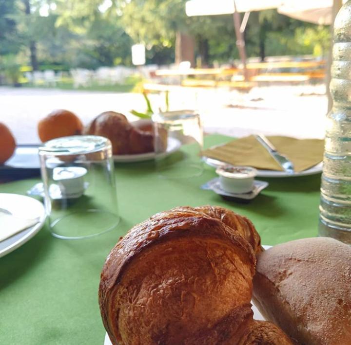 Guest House Villa Angaran San Giuseppe Басано дел Грапа Екстериор снимка